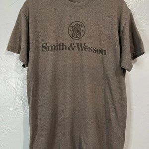Smith & Wesson American Firearm Logo Gray T-Shirt - Men's Medium (M)